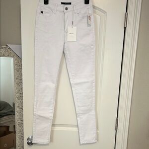 Buckle Women's Crisp White Skinny Jeans